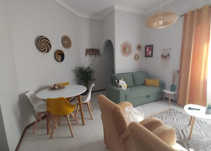 Ofelia Terrace House